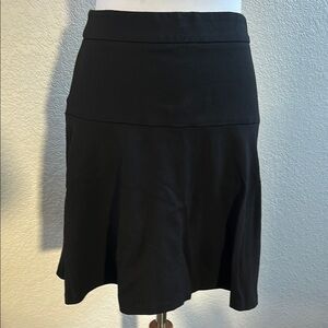 EUC Banana Republic Tiered Black Women's Skirt